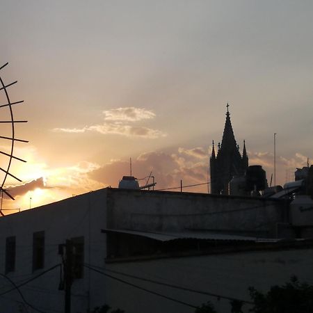 Casa Canario Hostel Guadalajara Zewnętrze zdjęcie